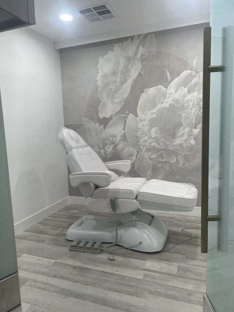 Venus Cosmetic Med Spa 4
